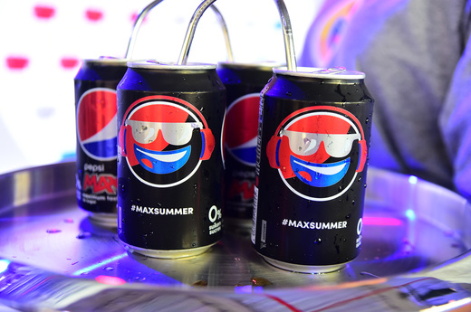 Pepsi Celebrates World Emoji Day With Interactive Pop Up