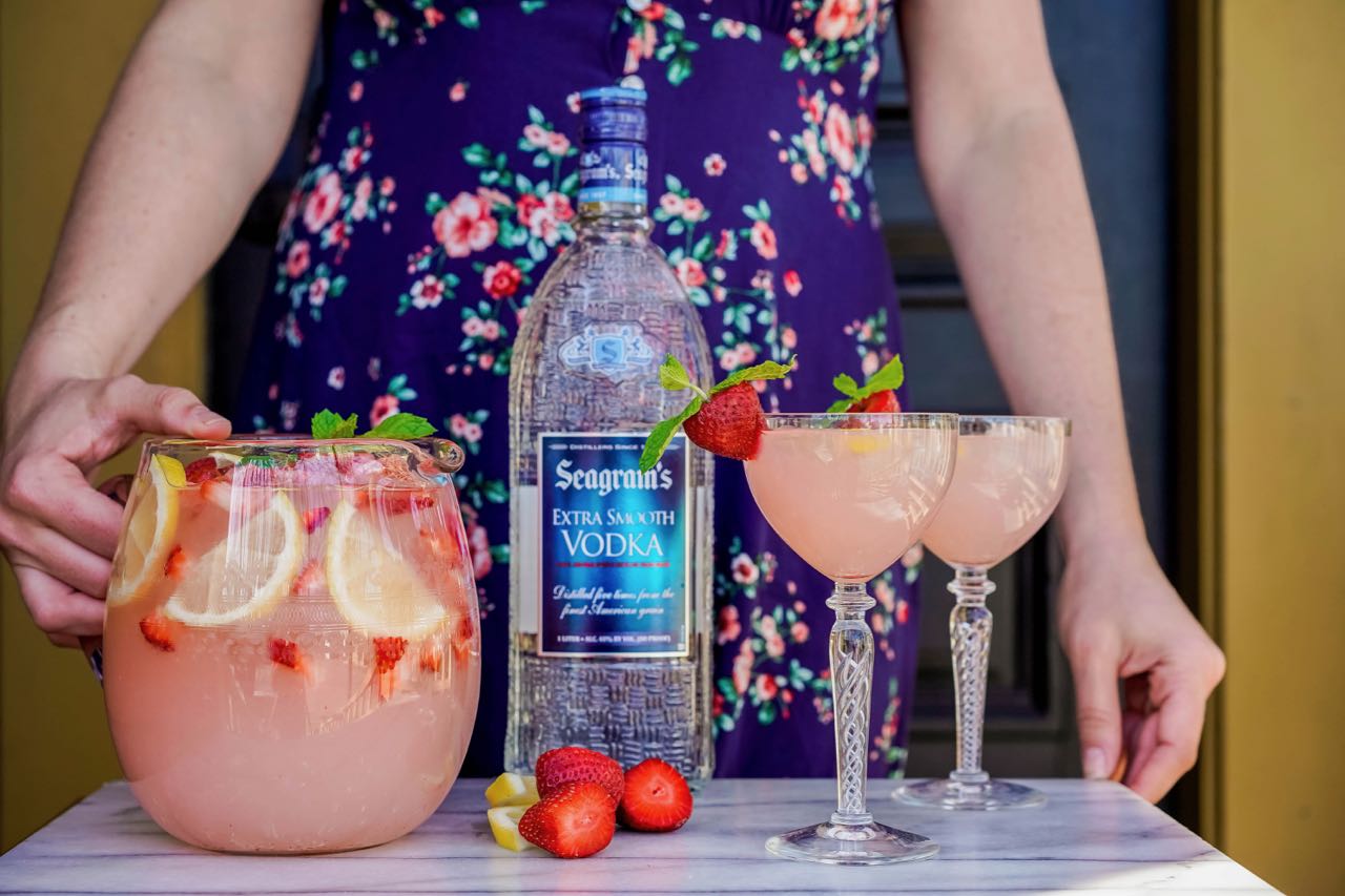 The Best Spring Cocktails To Serve At Your Next Brunch Party