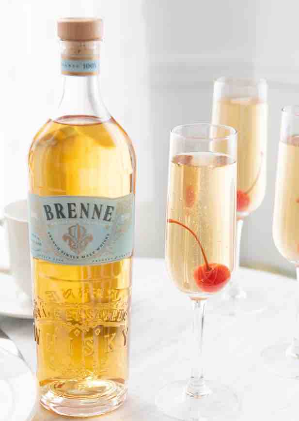 Try These Festive Champagne Cocktails To Ring In The New Year