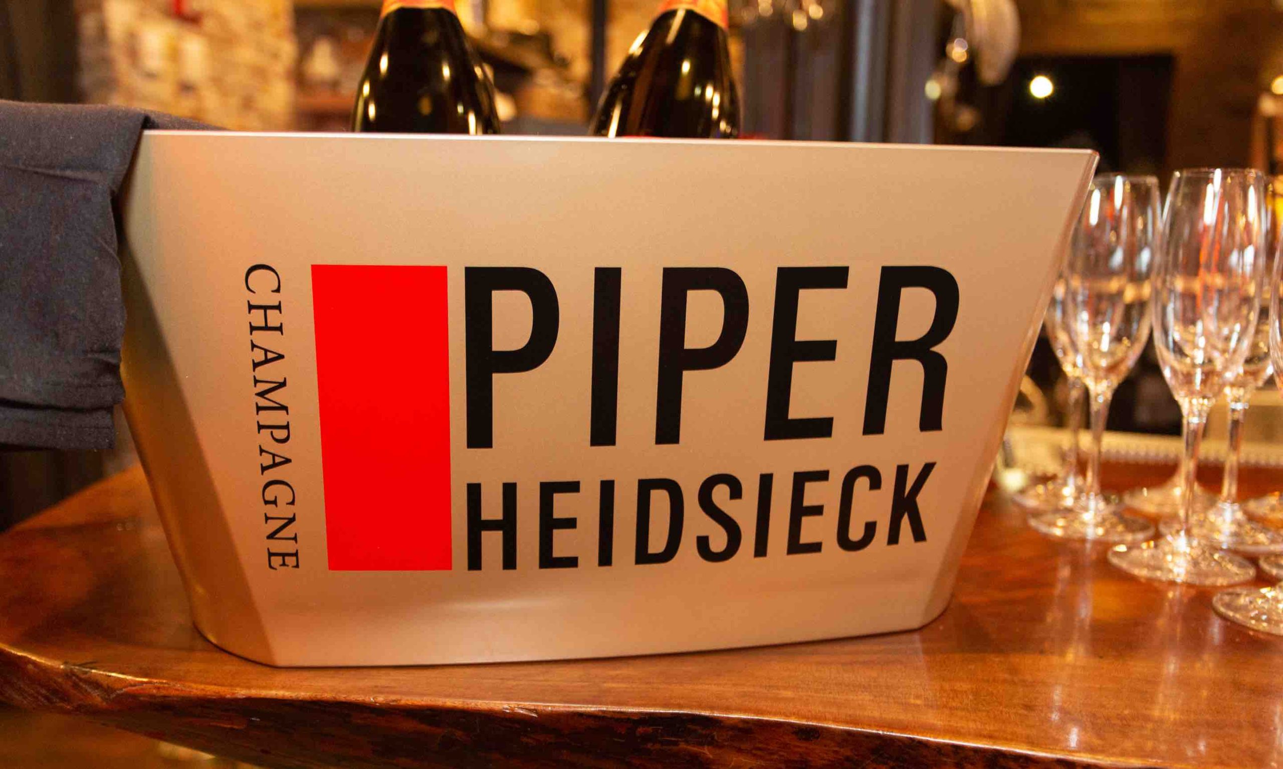 We Found Piper Heidsieck, The Best Bubbly To Serve At Your Oscars Viewing Party