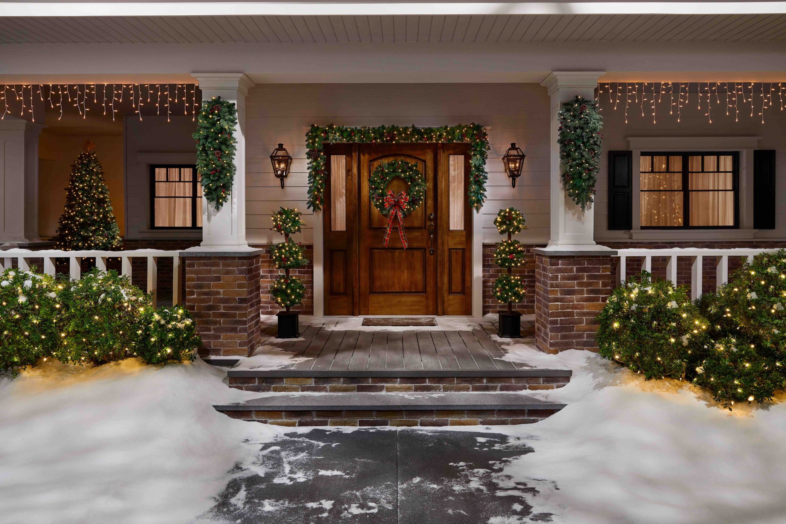 Home Depot’s Holiday Décor Makes You Wish It Was December All Year