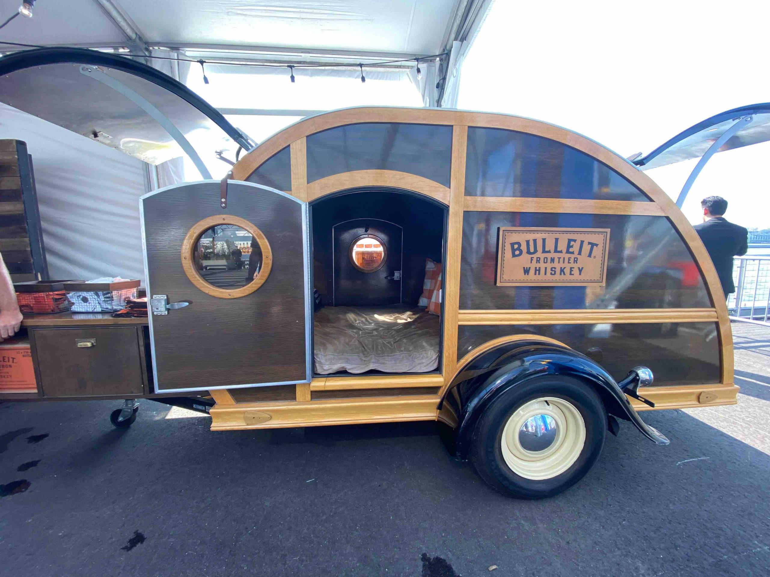 Bulleit Frontier Whiskey Wagon Stopped By New York’s Best Food And Wine Festival