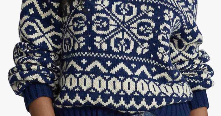 This Snowflake Wool Blend Crewneck Sweater Is One Of The Very Best Holiday Gifts For Women To Give 2023