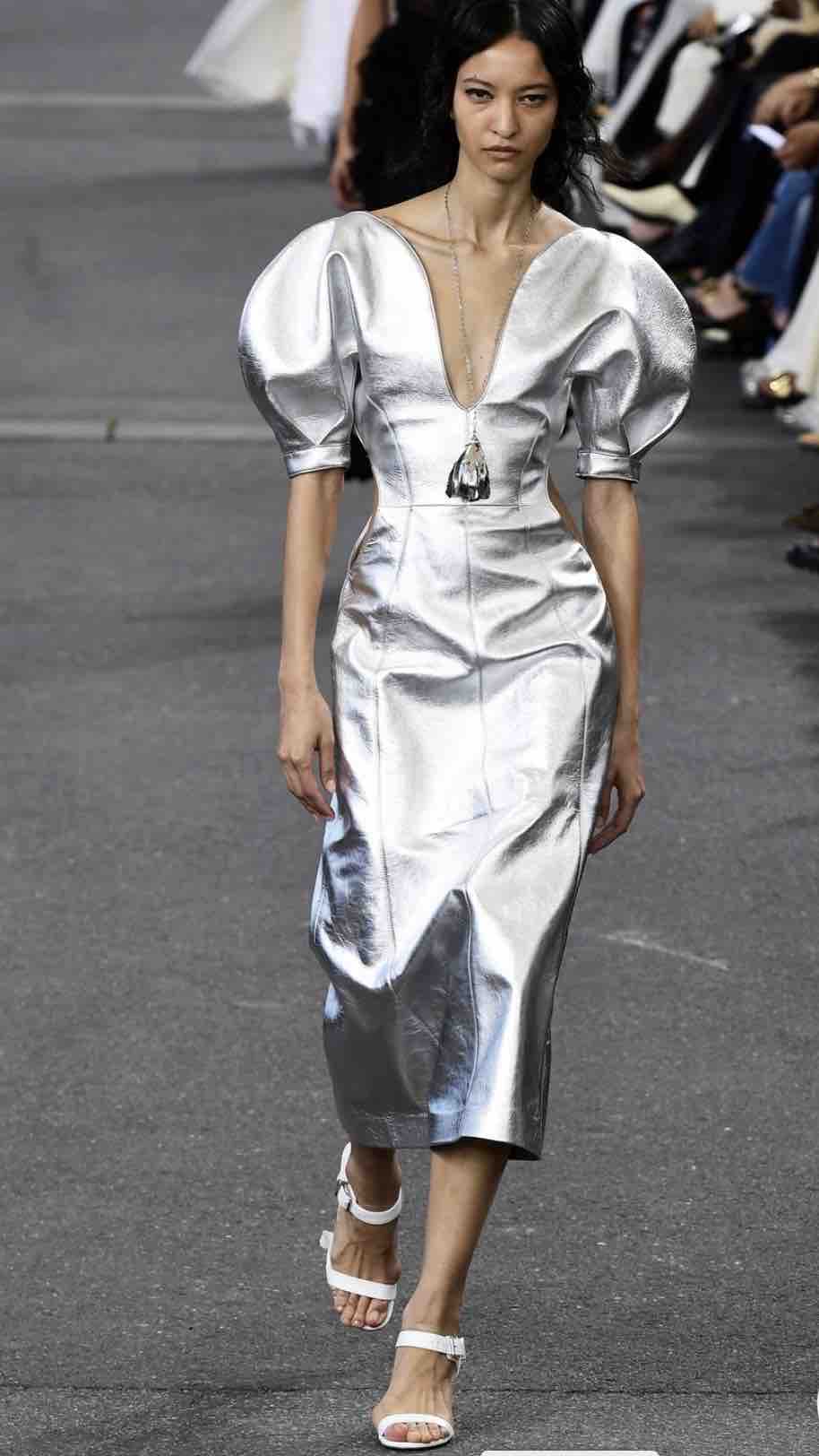 Silver Is One Of The Top Spring 2024 Women’s Fashion Trends To Shop Now