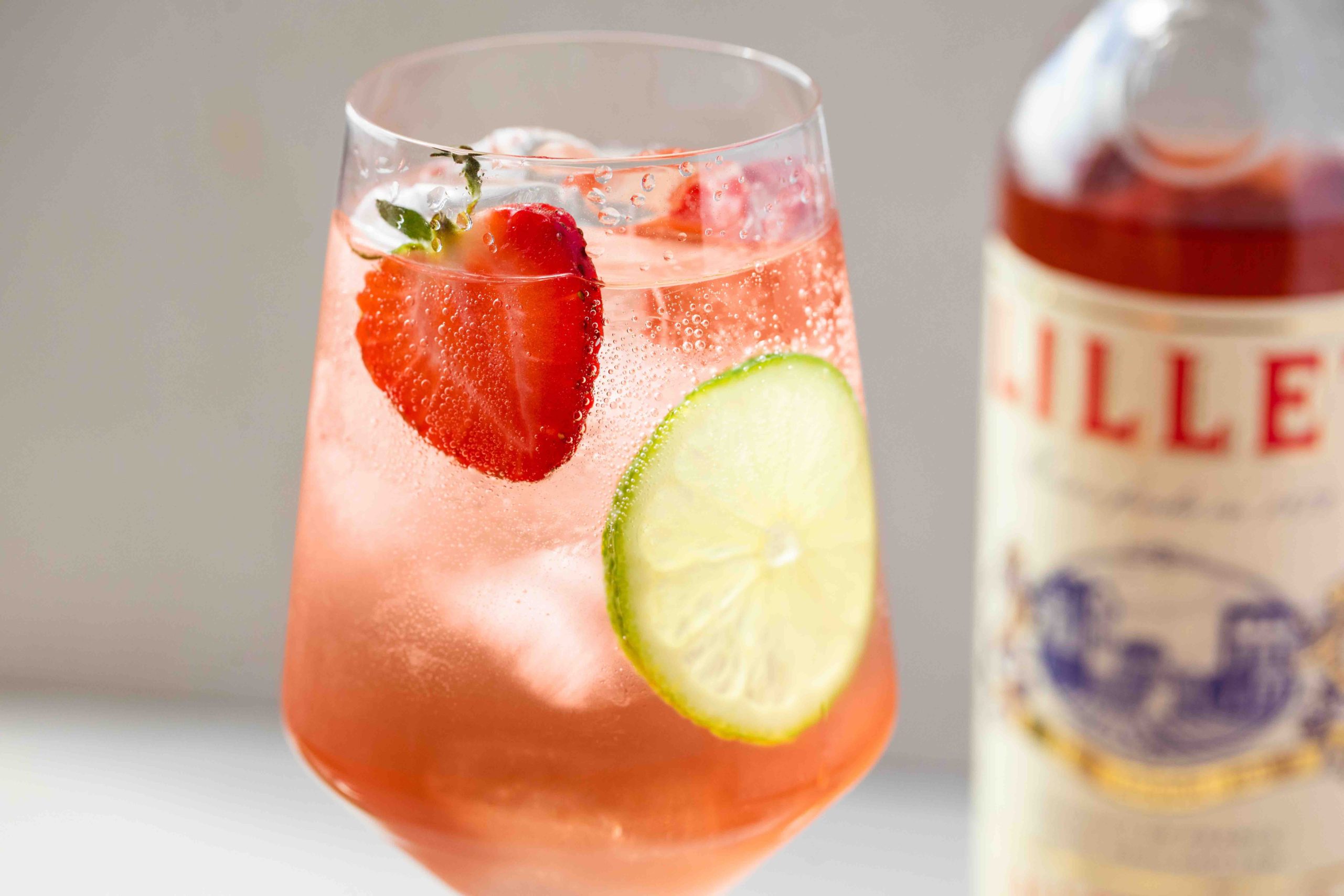 Lillet Rosé Spritz Spritz cocktail recipes