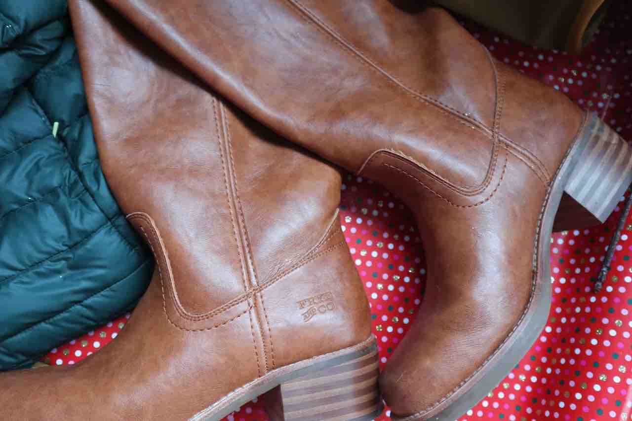 frye boots Discover Our Holiday Gift Guide Packed With Inspired Gift Ideas For Everyone On Your List, All In One Place LIke 👢Frye Miranda 14 Knee High Boot