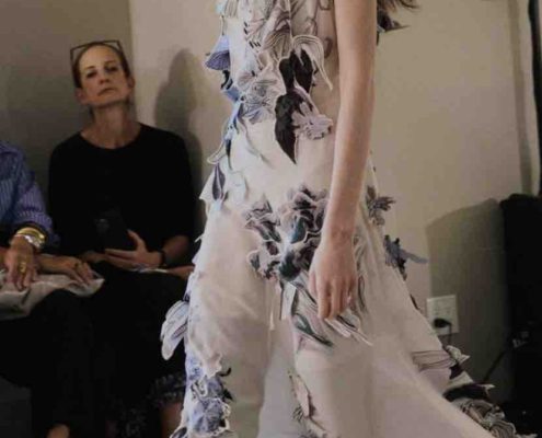 Discover the latest spring trends in fashion and update your closet with must-have styles that turn heads all season