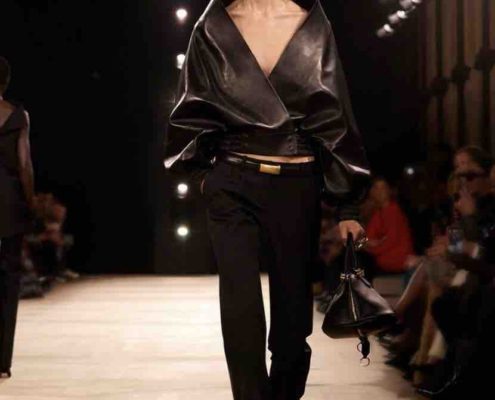 Discover the latest spring trends in fashion and update your closet with must-have styles that turn heads all season