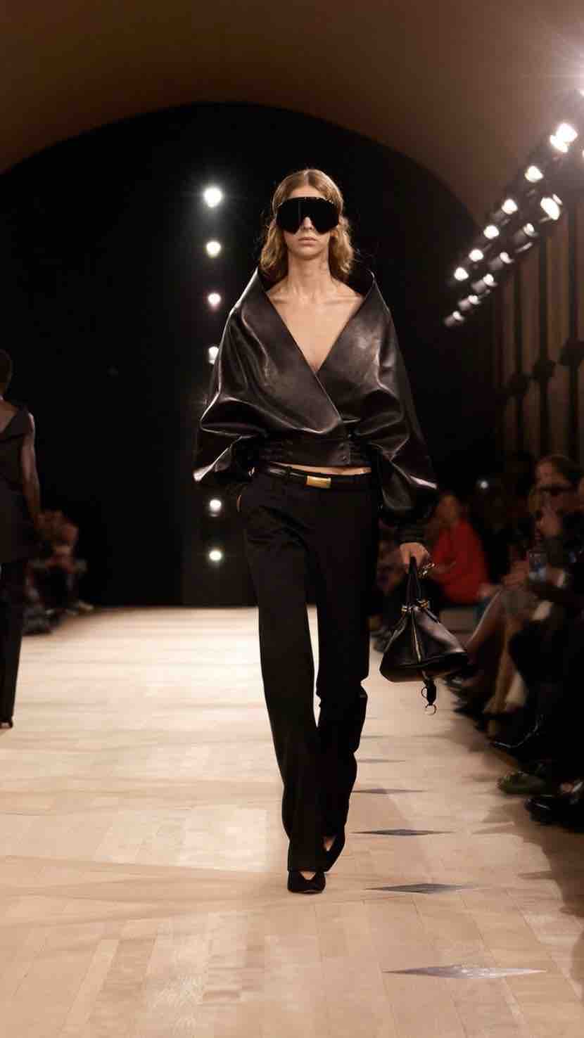 Discover the latest spring trends in fashion and update your closet with must-have styles that turn heads all season