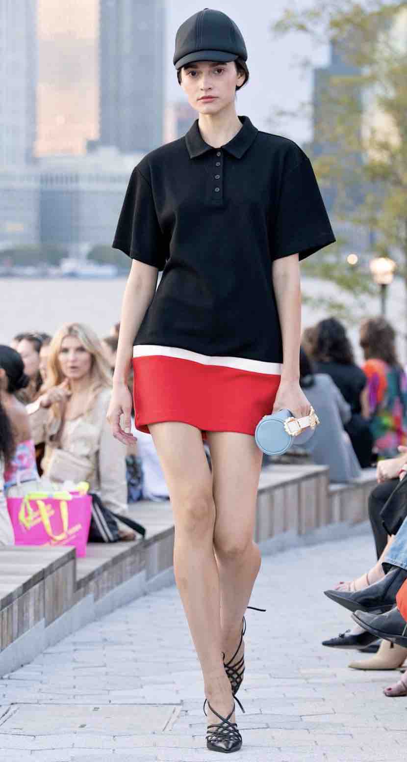 Discover the latest spring trends in fashion and update your closet with must-have styles that turn heads all season