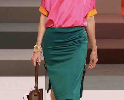 Discover the latest spring trends in fashion and update your closet with must-have styles that turn heads all season