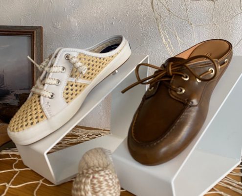 Explore top Sperry shoes loved for comfort, durability, and timeless design. Elevate your everyday wardrobe with iconic nautical-inspired style.