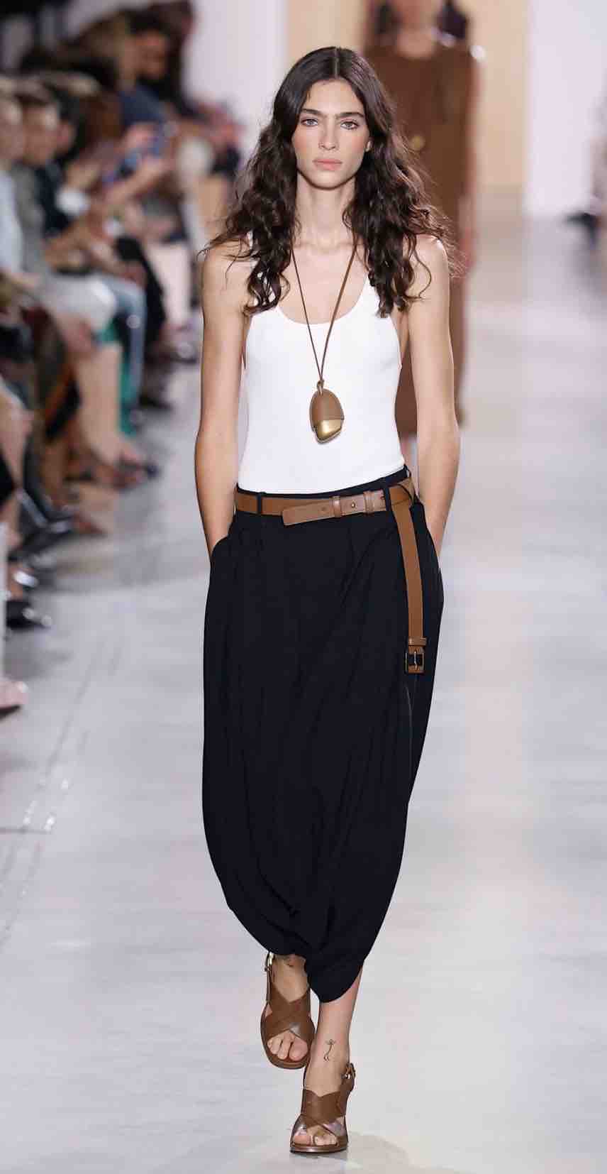 Discover the latest spring trends in fashion and update your closet with must-have styles that turn heads all season