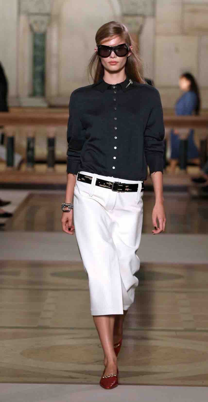 Discover the latest spring trends in fashion and update your closet with must-have styles that turn heads all season