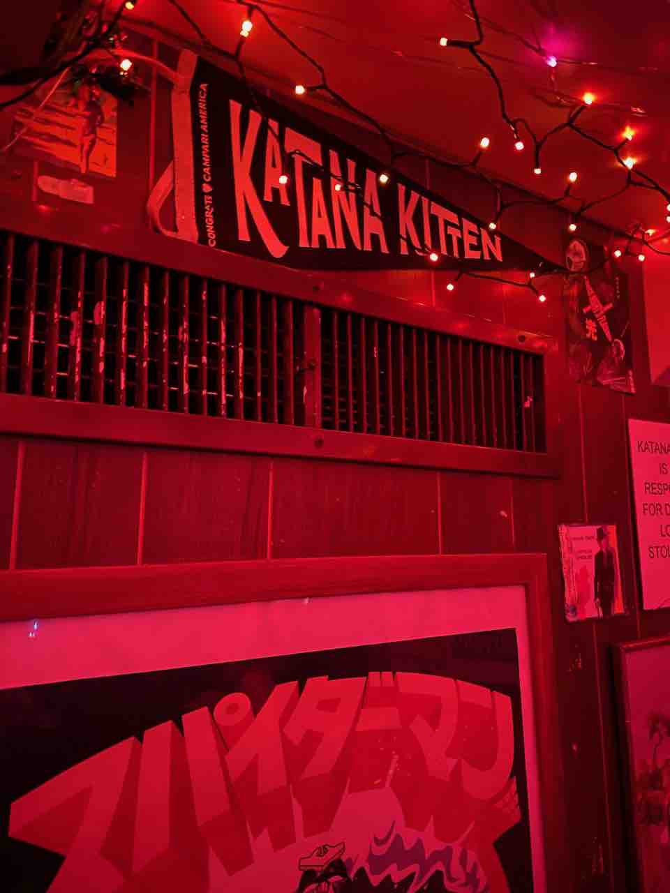 Explore cocktail bars in New York City for unforgettable drinks, vibrant vibes, and stylish nights across NYC’s hottest destinations