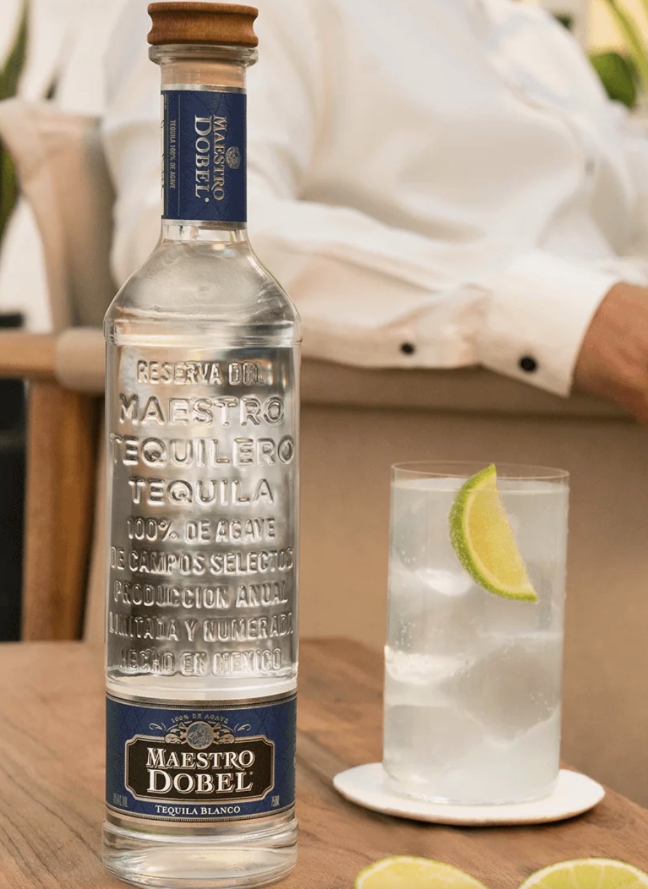 Discover the best US Open cocktails to sip during tennis season, from the iconic Honey Deuce to stylish tennis-inspired drinks in NYC