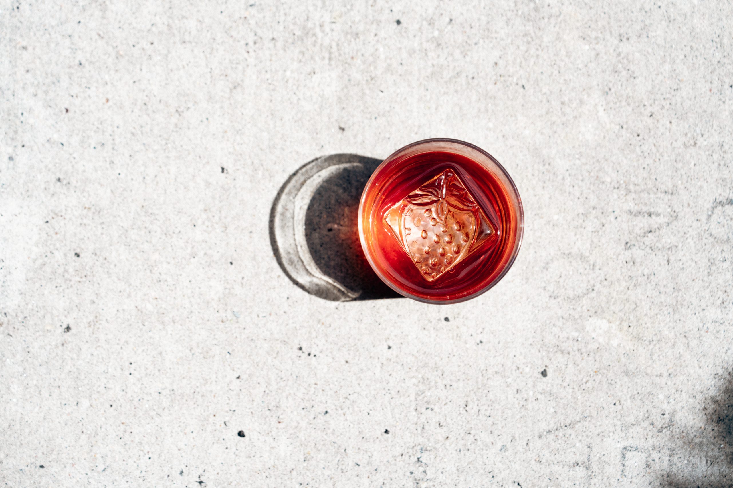 Miami Vice Negroni (Photo By Andrea Grujic)(Guzzle Cocktail)